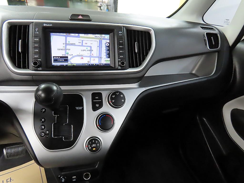KIA Ray 2022 Blanco - Importación desde Corea - HF Imports Iquique - Foto 17