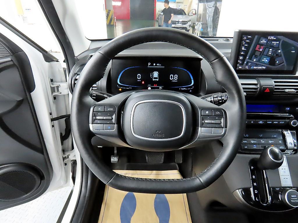 HYUNDAI Casper - Vista 11