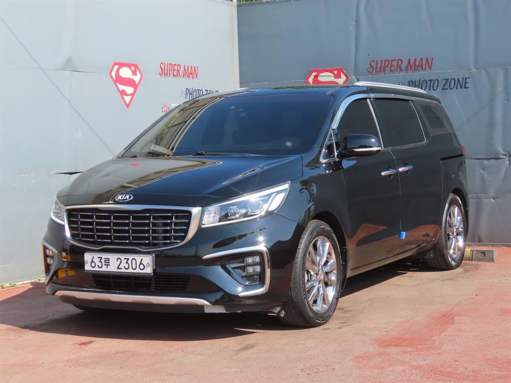 KIA Carnival 2018 - Importación desde Corea - HF Imports Iquique - Foto 1
