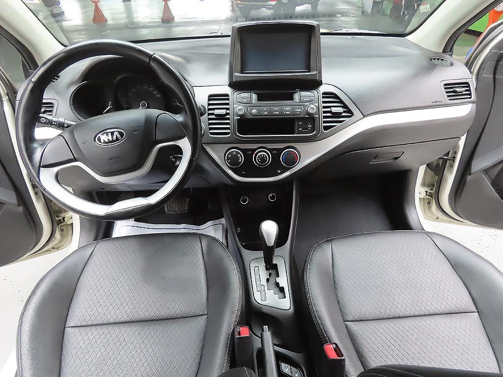 KIA Morning - Vista 11
