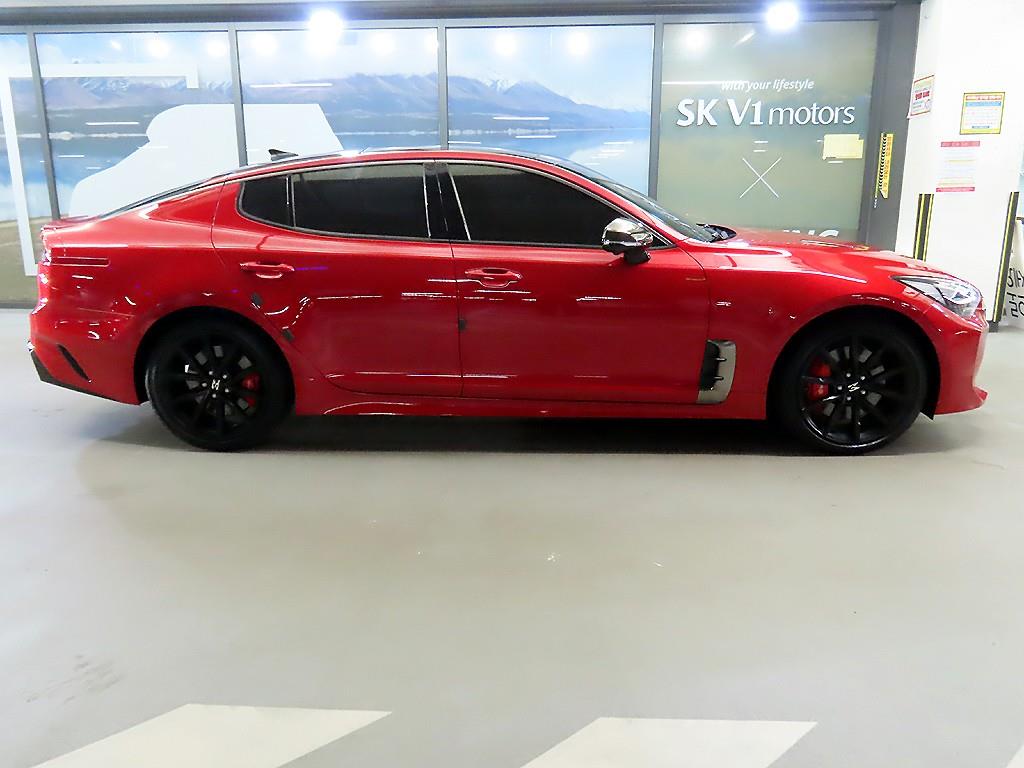 KIA Stinger - Vista 3