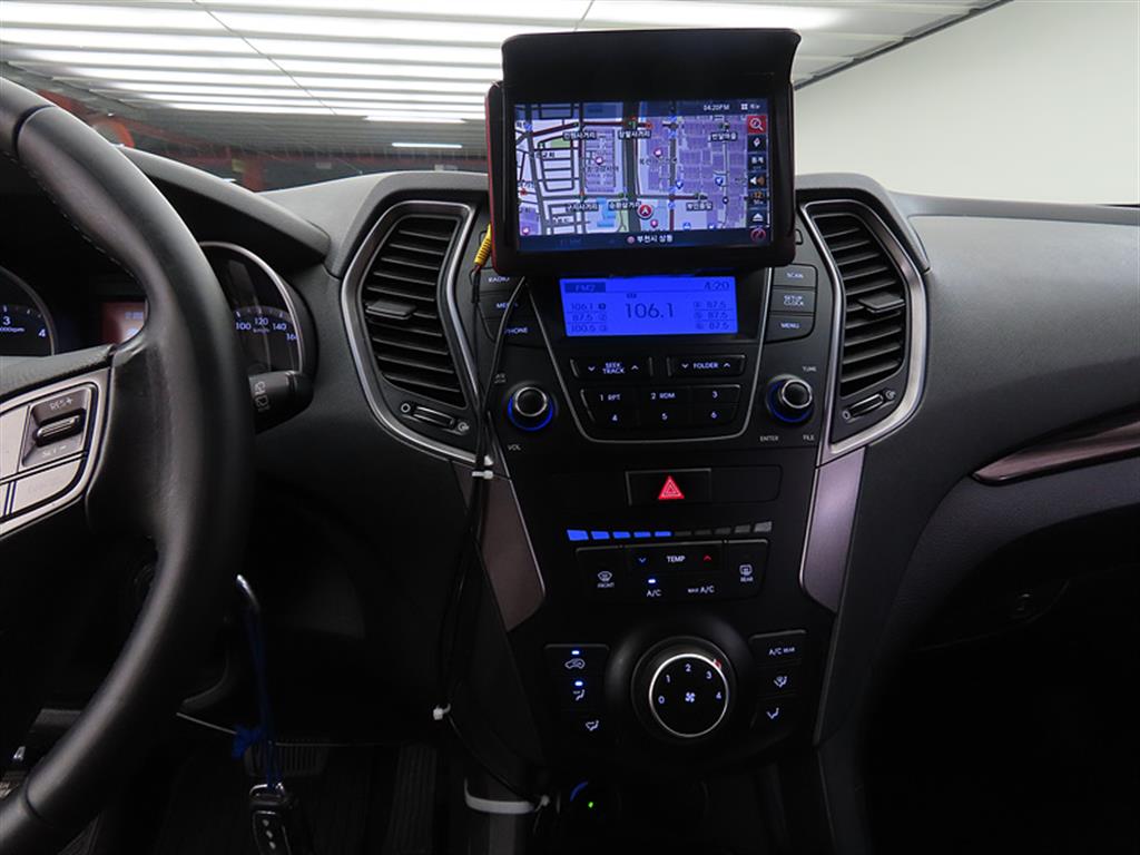 HYUNDAI Santa Fe - Vista 12
