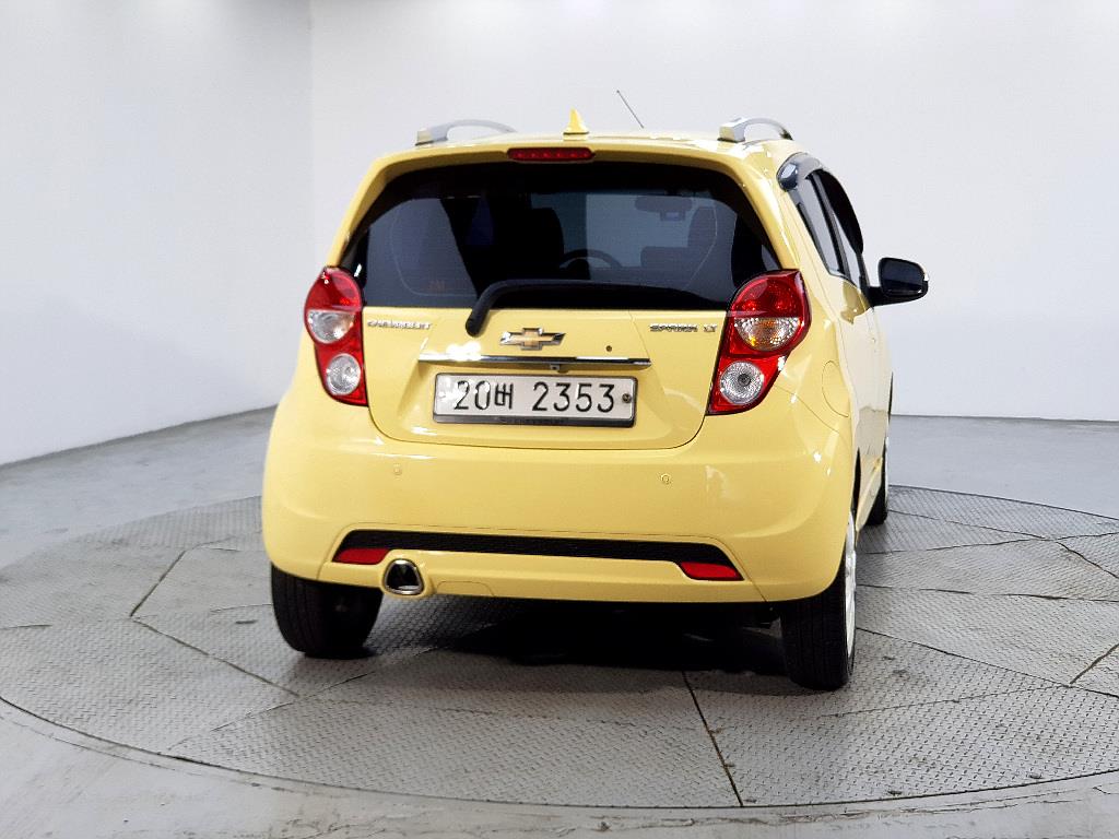 Chevrolet Spark - Vista 3