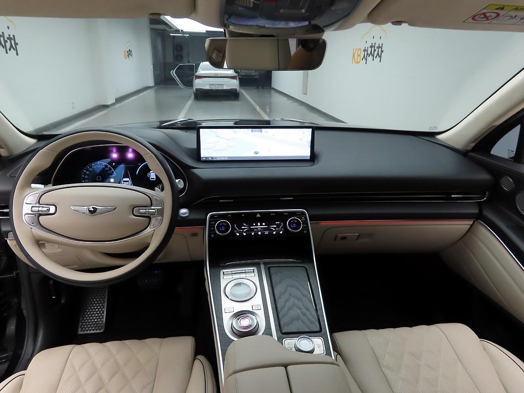 Genesis GV80 - Vista 9