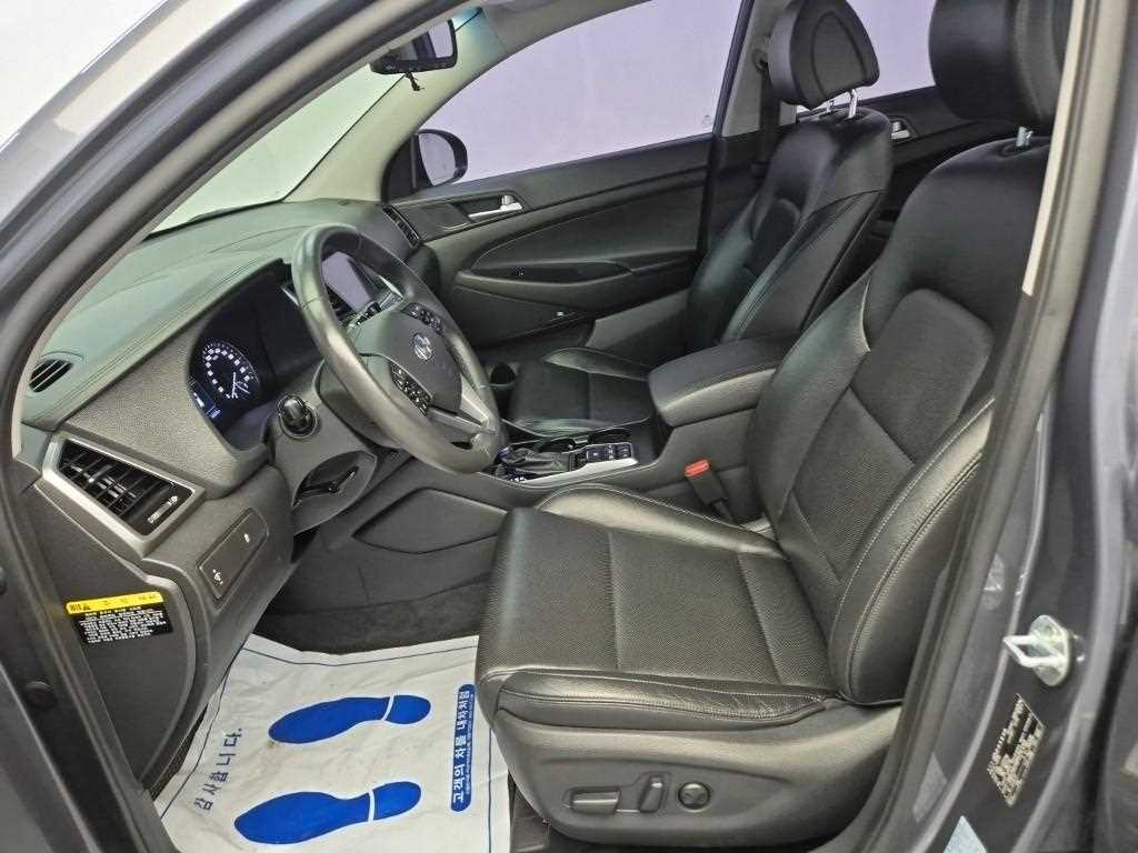 HYUNDAI Tucson 2016 Gris - Importación desde Corea - HF Imports Iquique - Foto 13