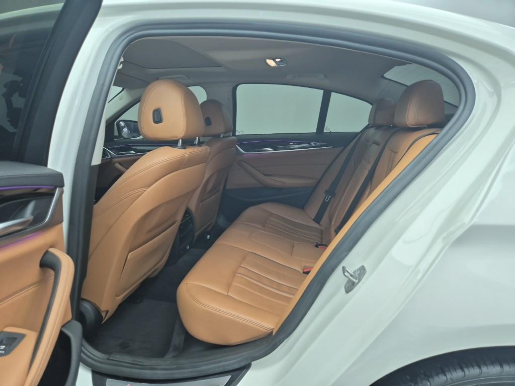 BMW 5 Series 2018 Blanco - Importación desde Corea - HF Imports Iquique - Foto 14