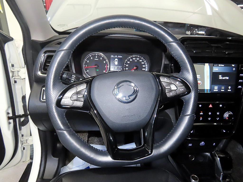 Ssangyong Tivoli - Vista 10