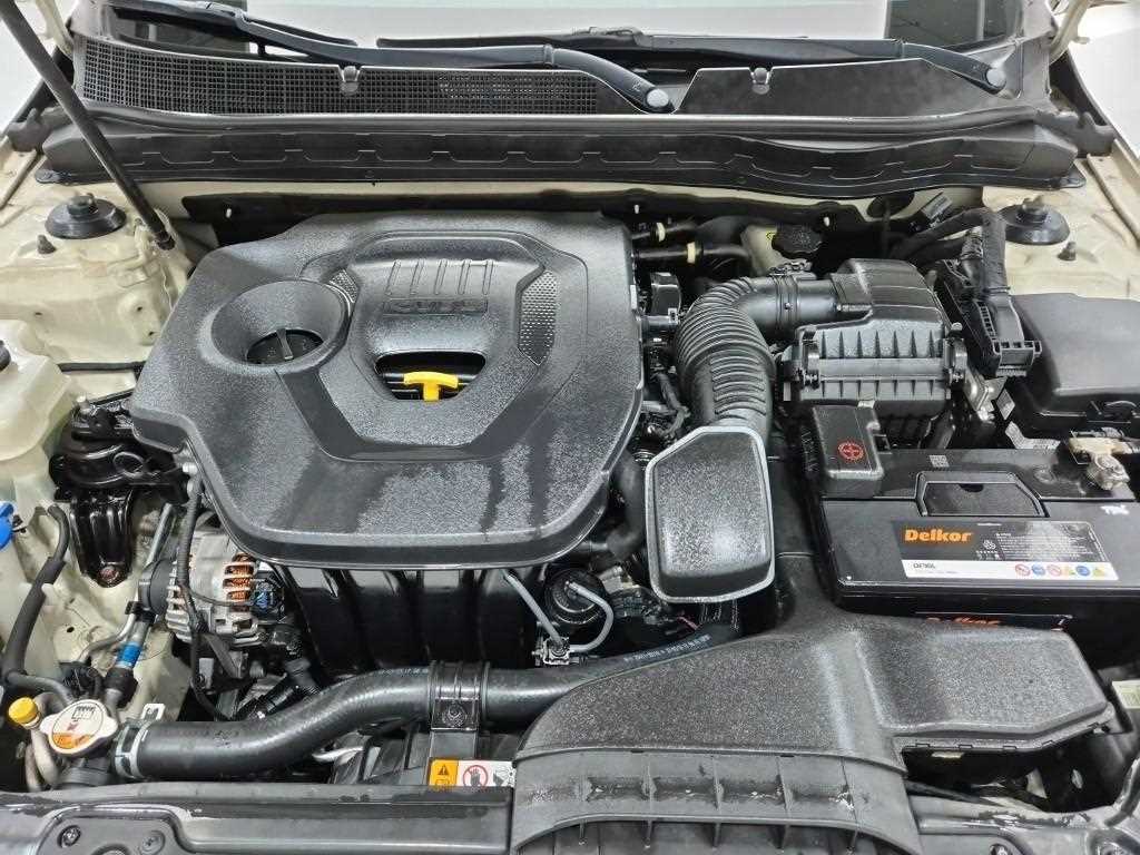 KIA K5 - Vista 7