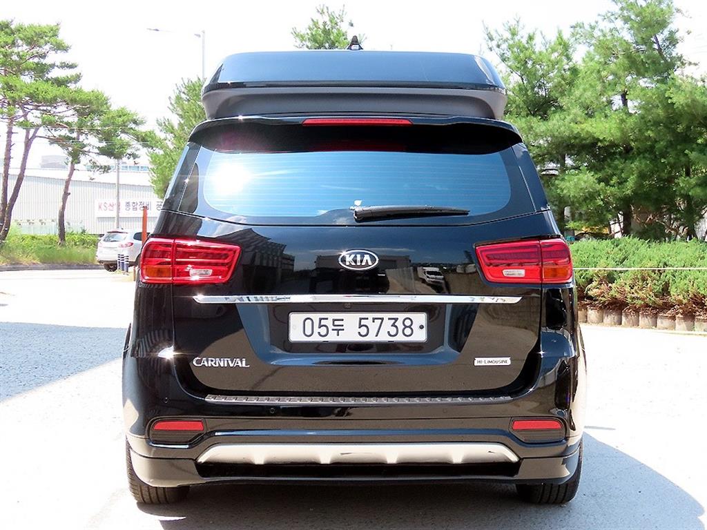 KIA Carnival - Vista 6