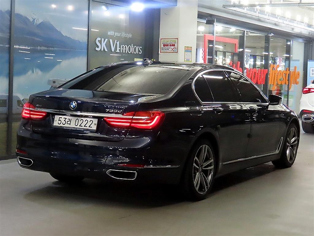 BMW 7 Series - Vista 6