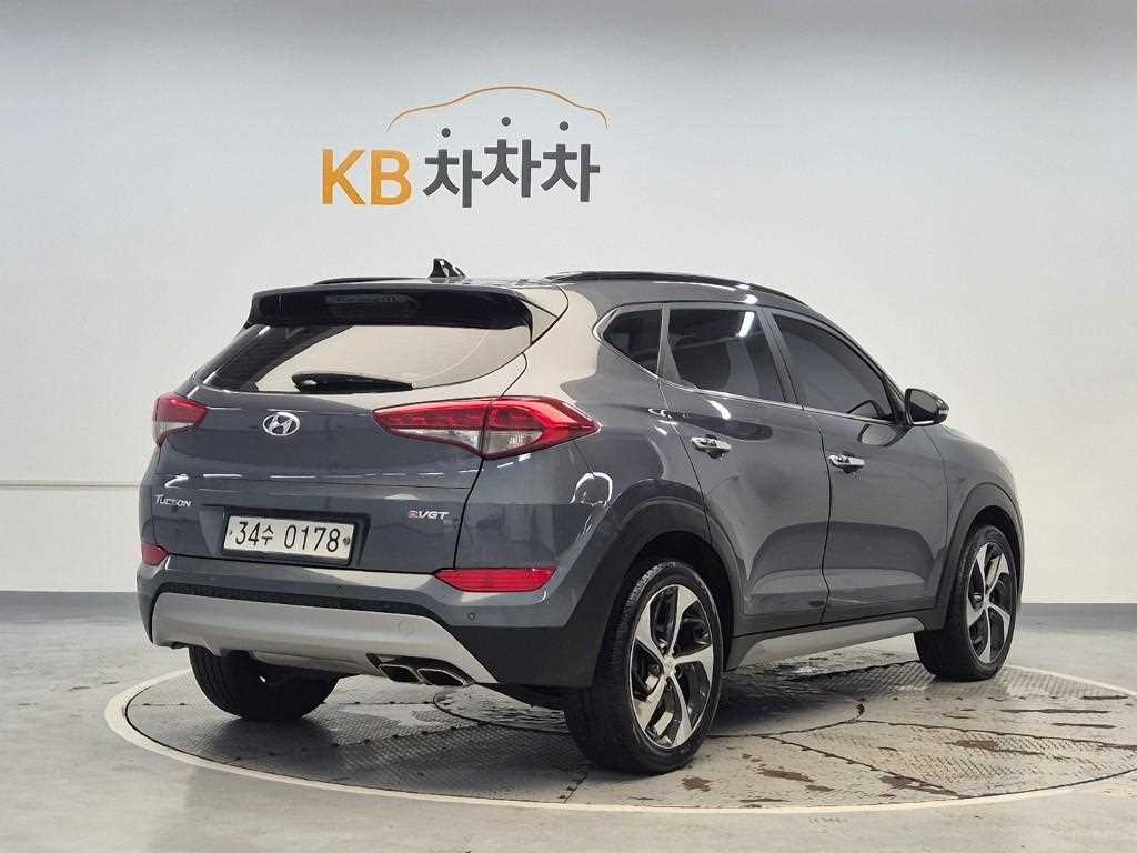 HYUNDAI Tucson - Vista 3