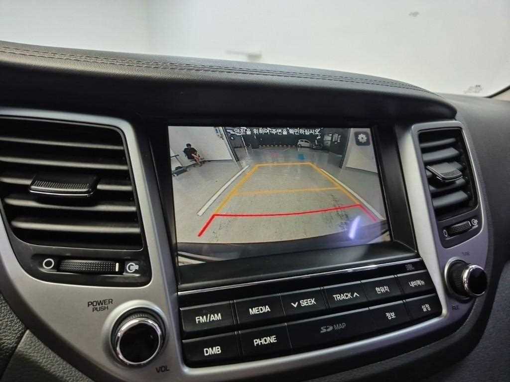 HYUNDAI Tucson 2016 Gris - Importación desde Corea - HF Imports Iquique - Foto 17