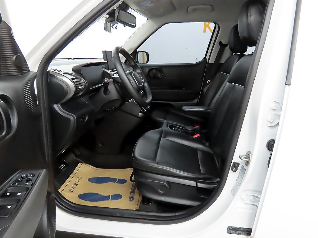 HYUNDAI Casper - Vista 7