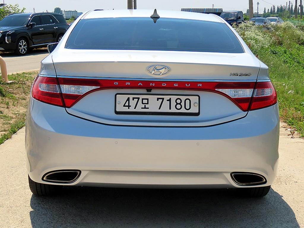 HYUNDAI Grandeur - Vista 6