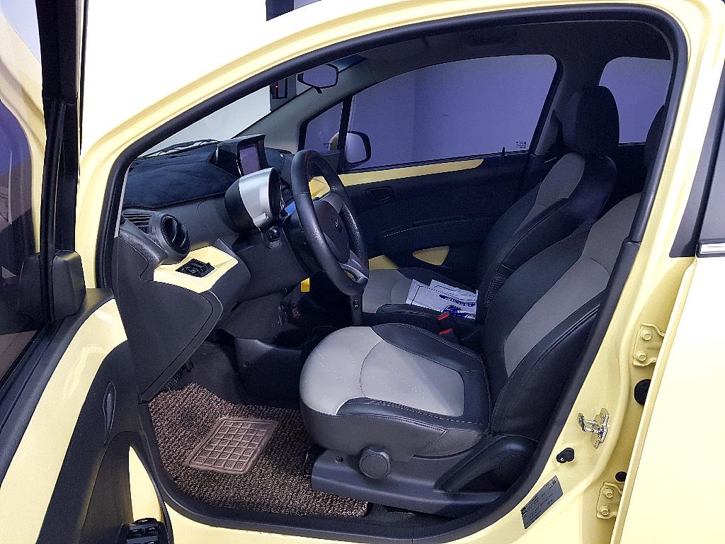 Chevrolet Spark - Vista 10