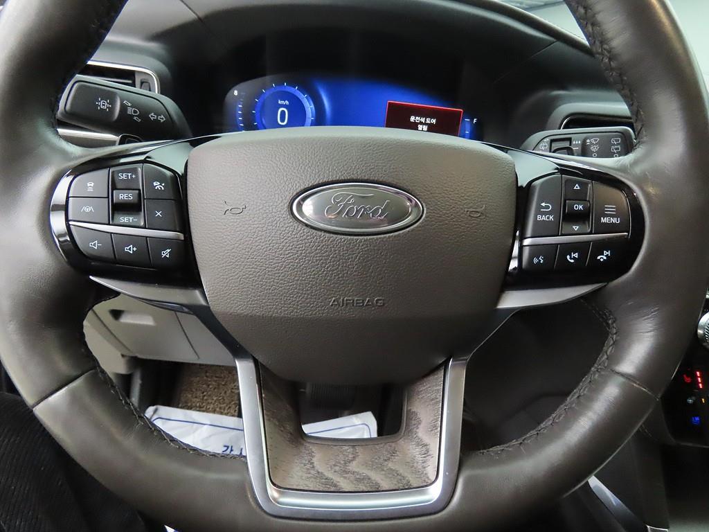 Ford Explorer - Vista 12