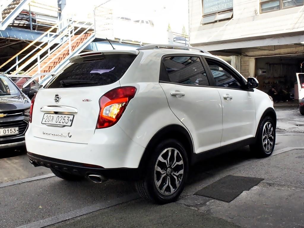 Ssangyong Korando - Vista 6