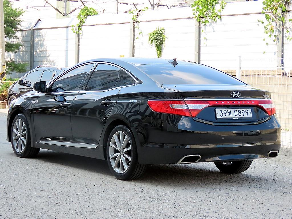HYUNDAI Grandeur - Vista 3