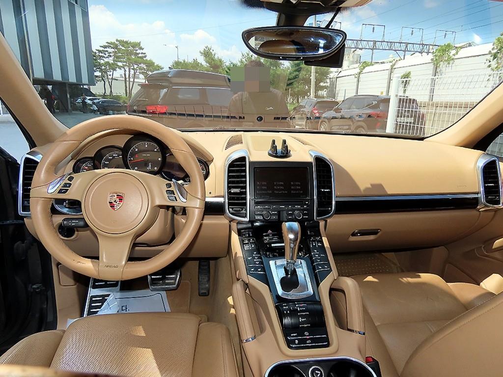 Porsche Cayenne - Vista 9