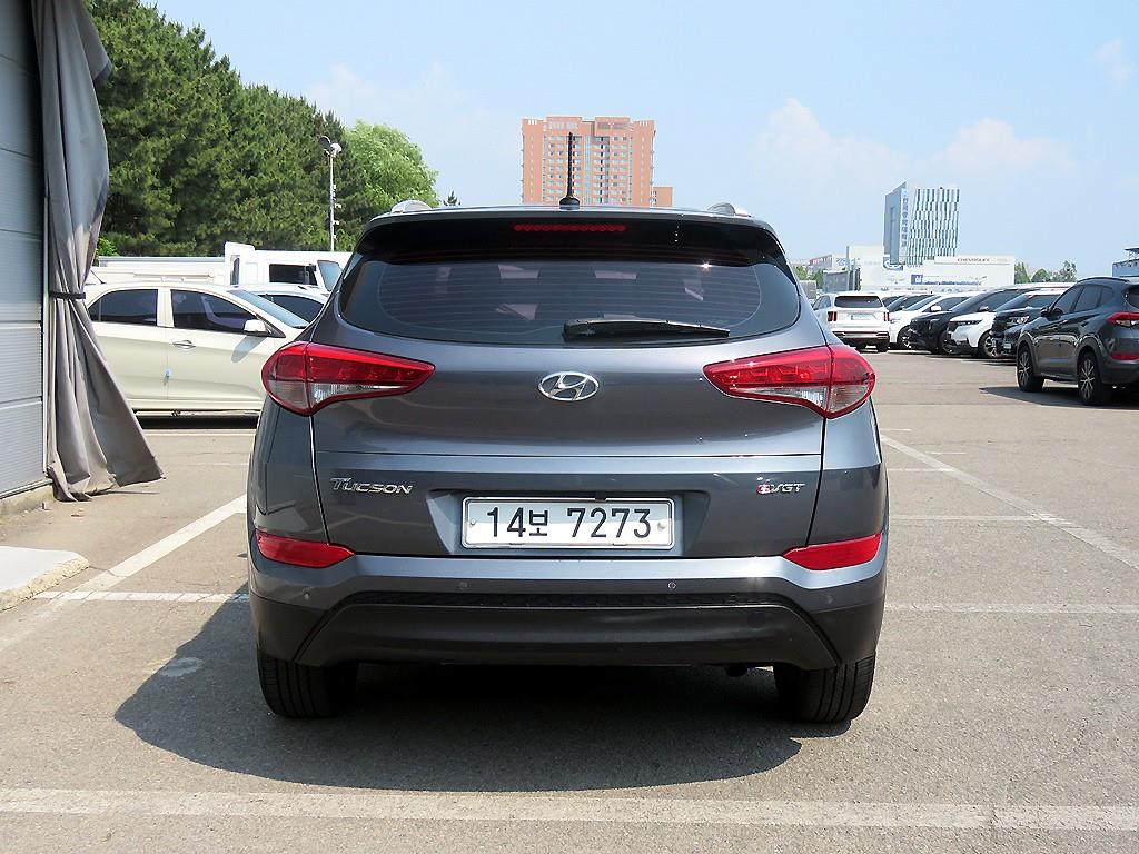 HYUNDAI Tucson - Vista 3