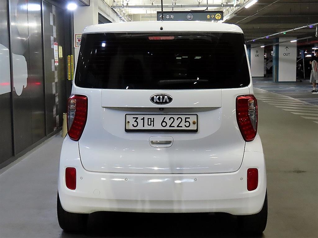 KIA Ray - Vista 7