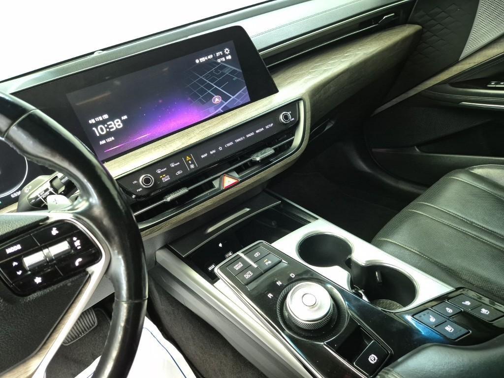 KIA K8 - Vista 12