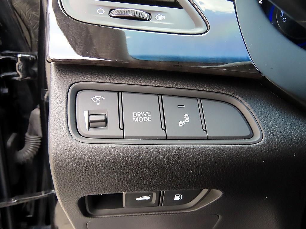 HYUNDAI Grandeur 2016 Negro - Importación desde Corea - HF Imports Iquique - Foto 14