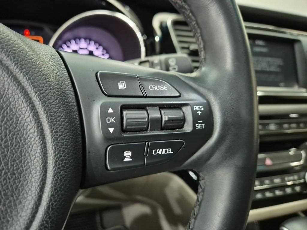 KIA Carnival 2016 Blanco - Importación desde Corea - HF Imports Iquique - Foto 18
