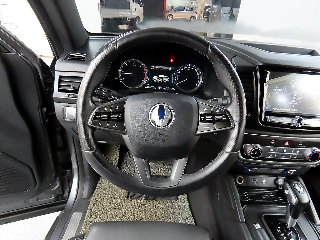 Ssangyong Rexton - Vista 11