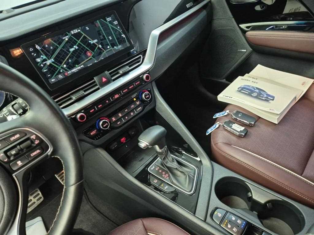 KIA Niro - Vista 12