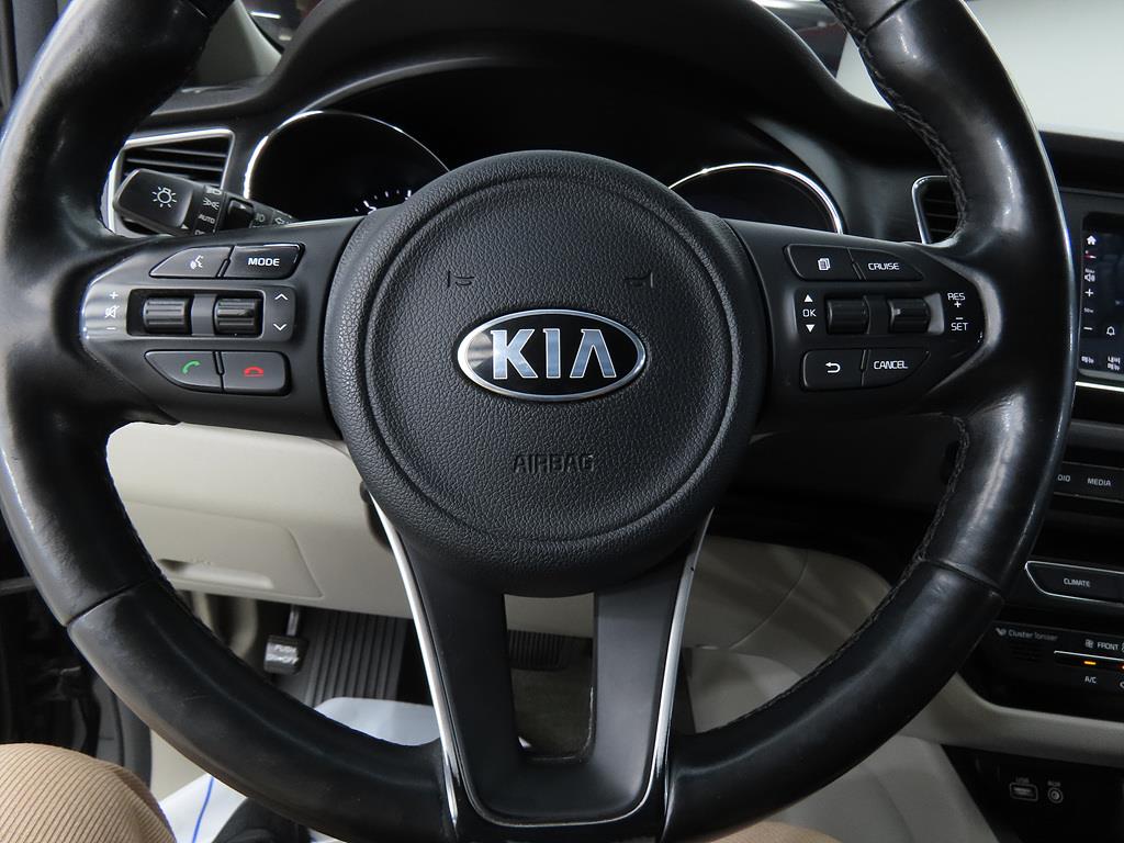 KIA Carnival 2017 Negro - Importación desde Corea - HF Imports Iquique - Foto 18