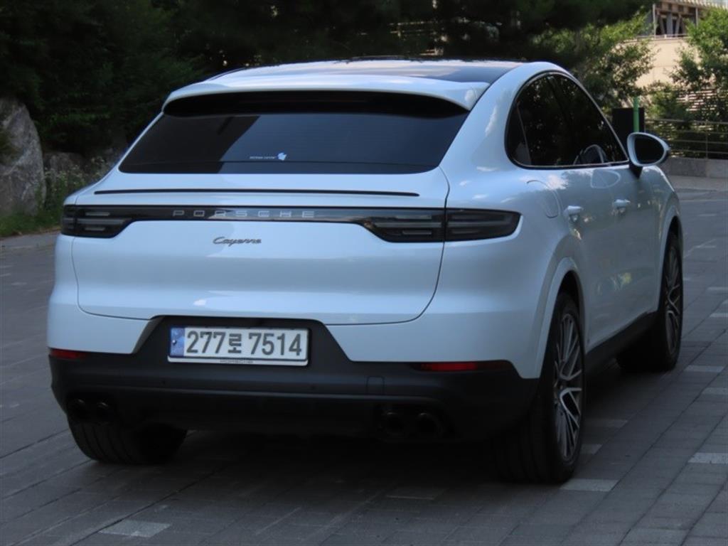 Porsche Cayenne - Vista 3