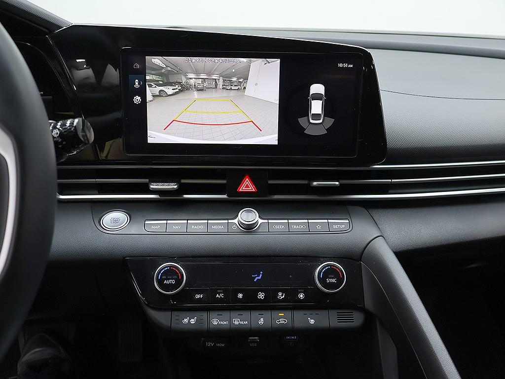 HYUNDAI Avante - Vista 11