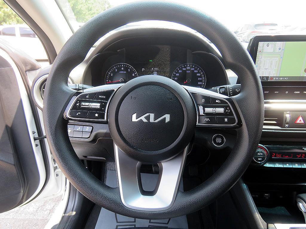 KIA K3 - Vista 11