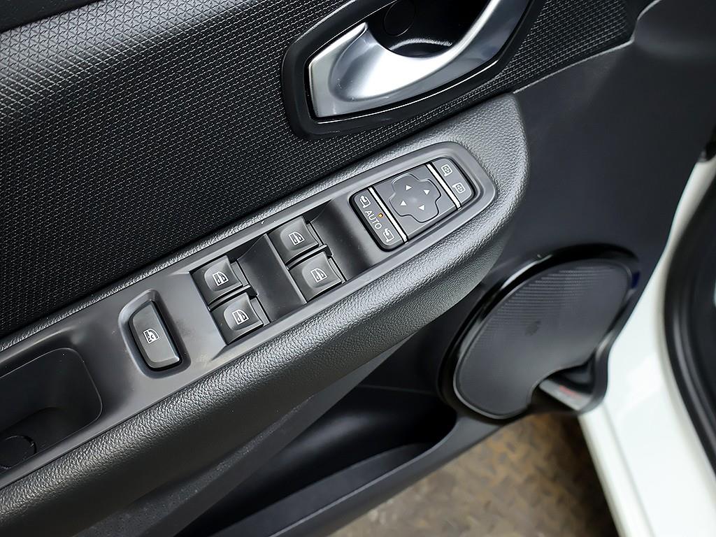 SAMSUNG Clio 2019 Blanco - Importación desde Corea - HF Imports Iquique - Foto 15