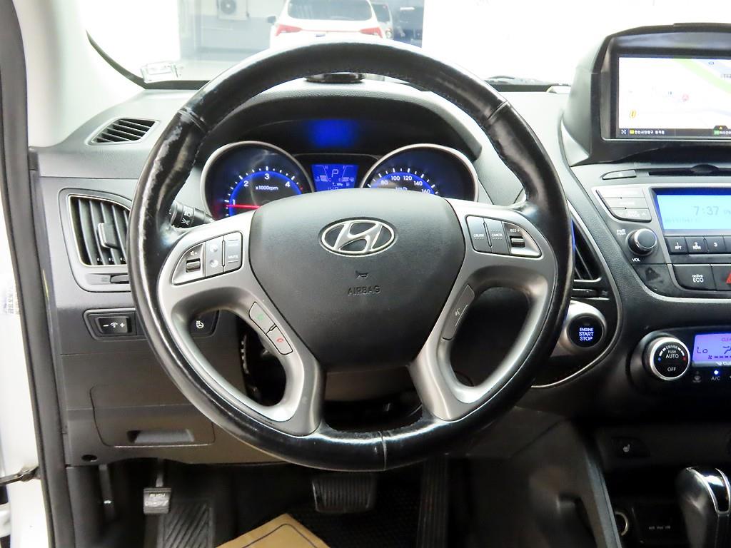 HYUNDAI Tucson - Vista 9