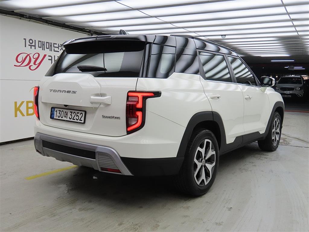 Ssangyong Torres - Vista 6