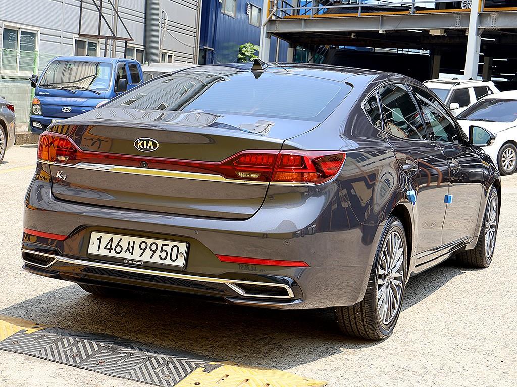 KIA K7 - Vista 6