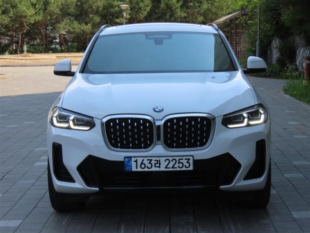 BMW X4 2023 Blanco - Importación desde Corea - HF Imports Iquique - Foto 1