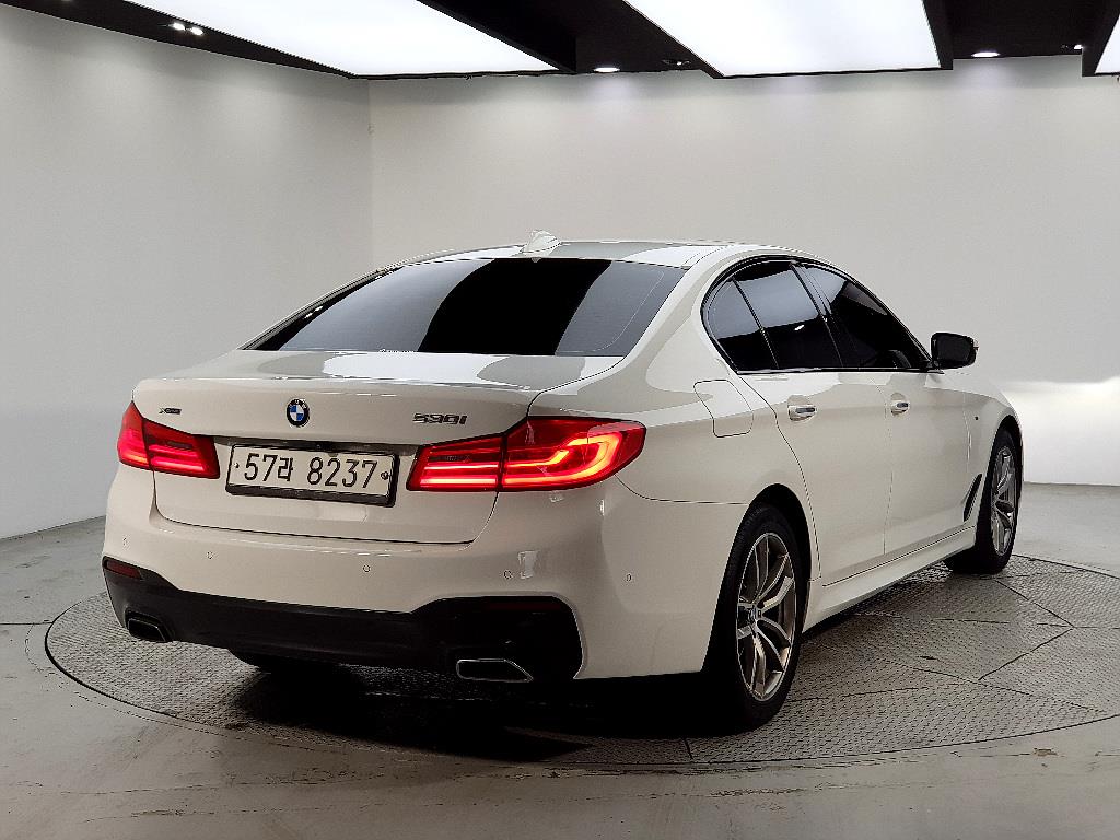 BMW 5 Series - Vista 6