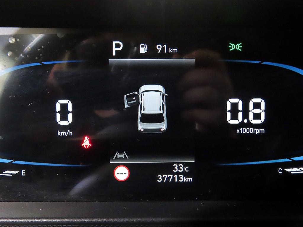 HYUNDAI Casper - Vista 11