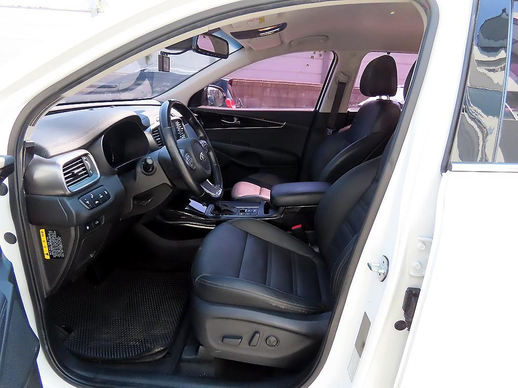 KIA Sorento - Vista 7