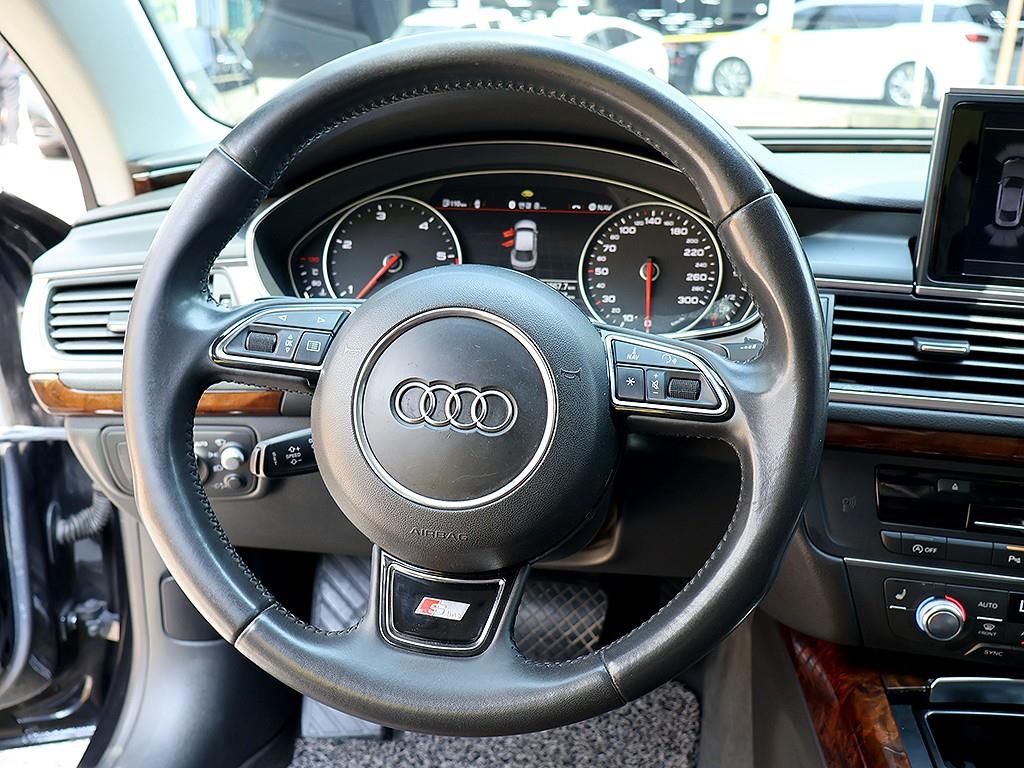 Audi A7 - Vista 10