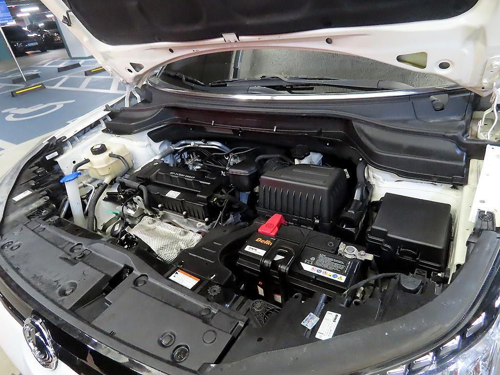 Ssangyong Tivoli 2018 Blanco - Importación desde Corea - HF Imports Iquique - Foto 20