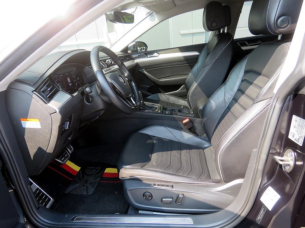 Volkswagen Arteon - Vista 9