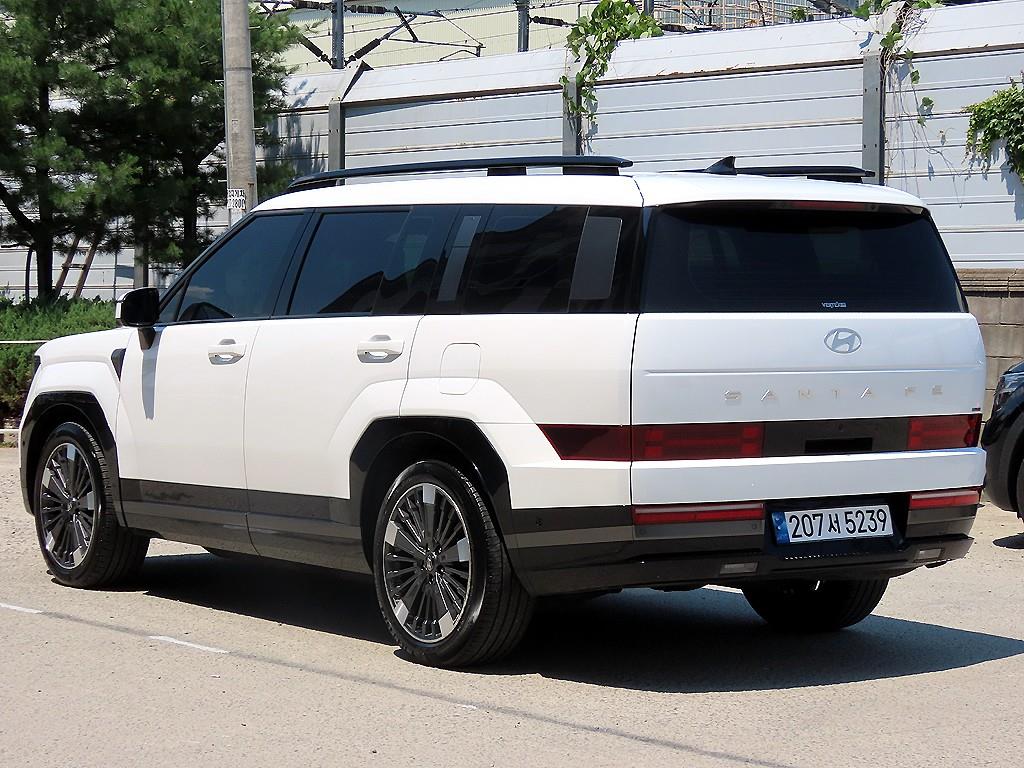 HYUNDAI Santa Fe - Vista 3