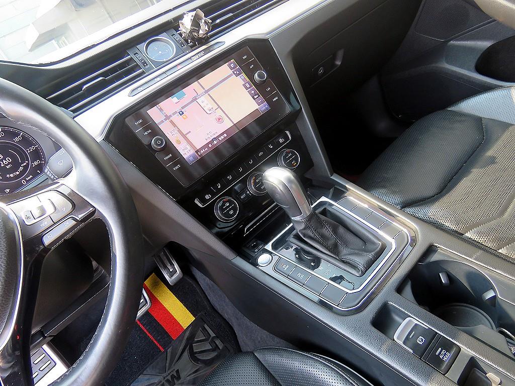 Volkswagen Arteon 2019 Negro - Importación desde Corea - HF Imports Iquique - Foto 14