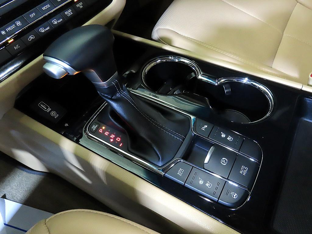 KIA Carnival 2019 Blanco - Importación desde Corea - HF Imports Iquique - Foto 15