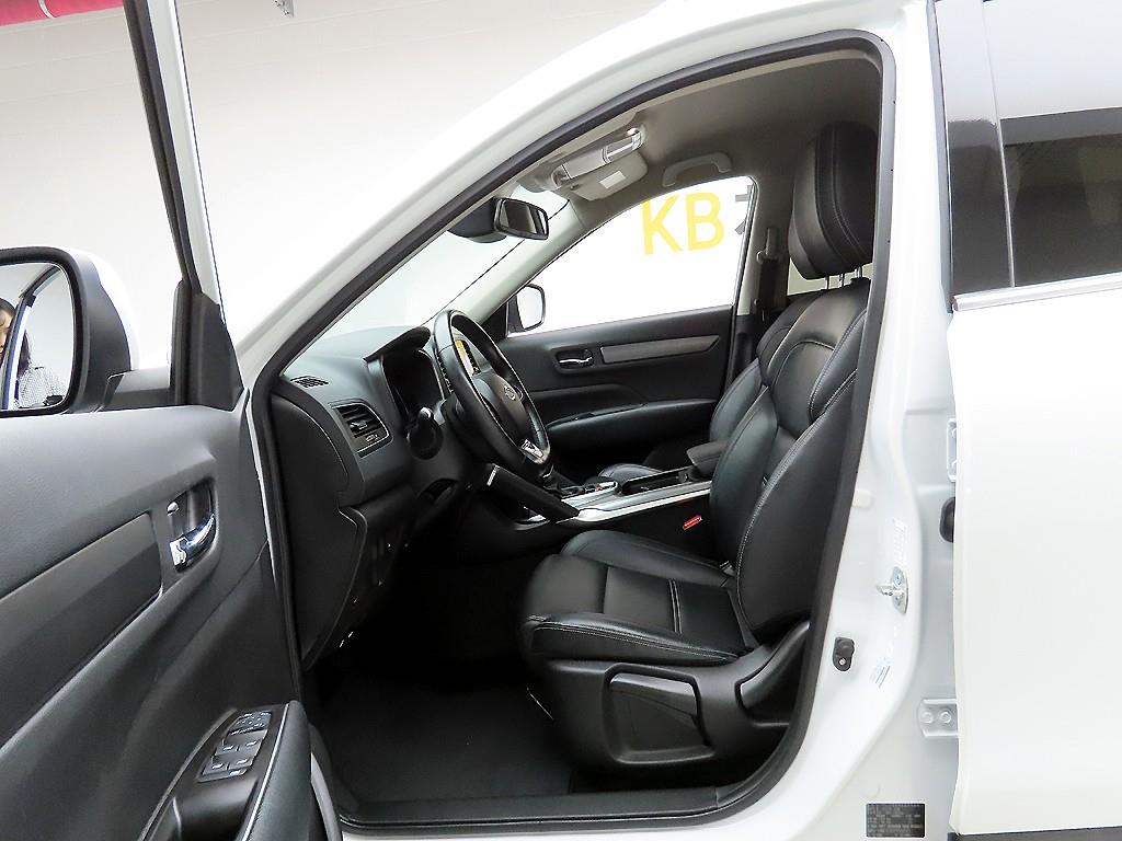 SAMSUNG QM6 2022 Blanco - Importación desde Corea - HF Imports Iquique - Foto 15