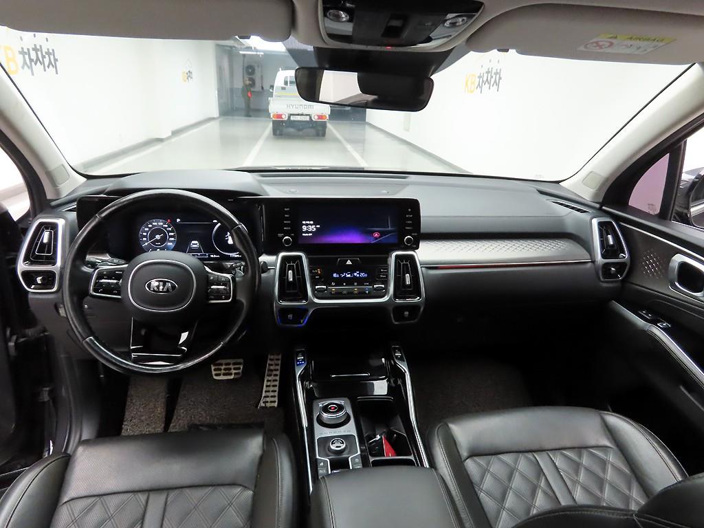 KIA Sorento - Vista 8